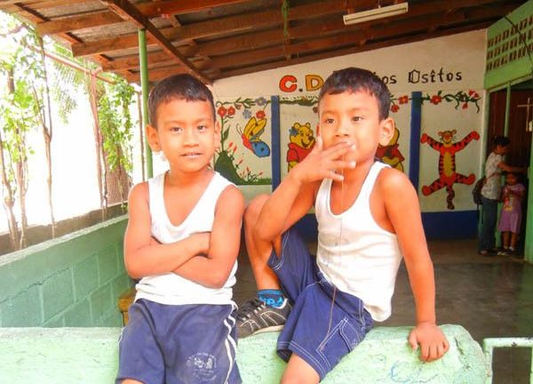 Voluntariado com crianças Nicaragua Earlybird verão jovens 2023
